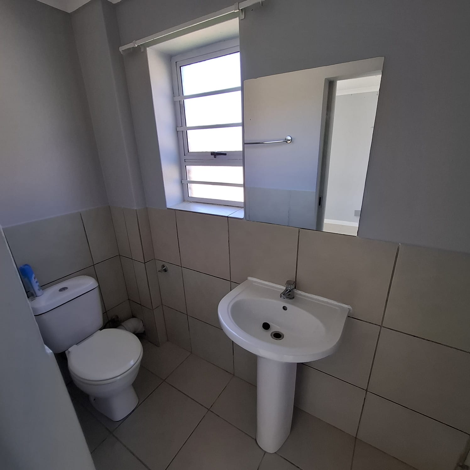 To Let 1 Bedroom Property for Rent in Bellville Central Western Cape